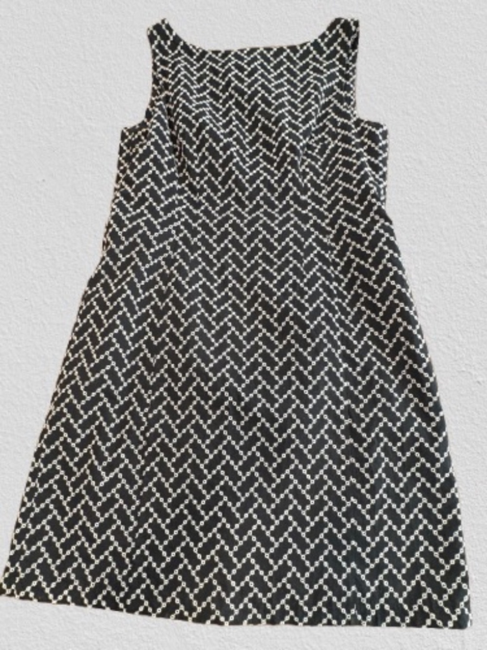 Jones New York Signature Embroidered Sheath Dress Black White Size 12